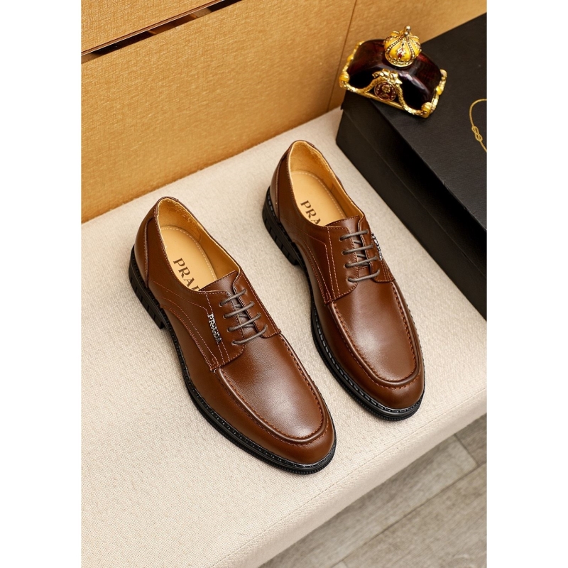 Pra*a leather shoes